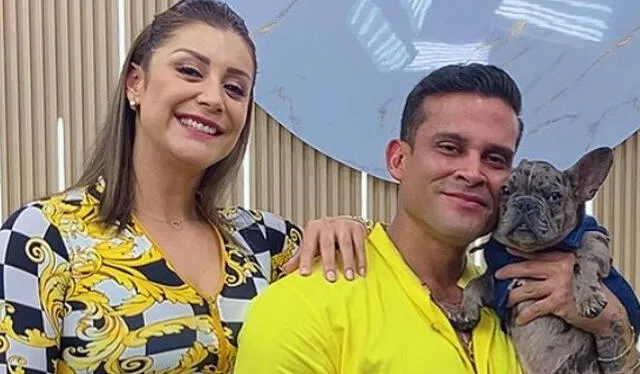  La primera relación de Karla Tarazona y Christian Domínguez inició en 2013 y terminó en 2016. Foto: Instagram Préndete    