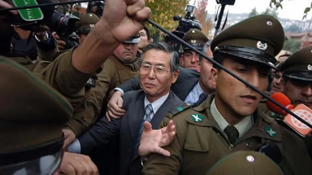 Alberto Fujimori fue detenido en Chile, en noviembre de 2005, luego de regresar de Japón   