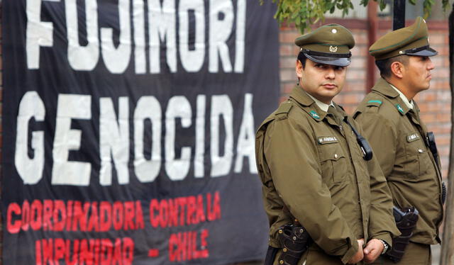 Tras pasar casi dos años en Chile, donde enfrentó un prolongado proceso judicial, la Corte Suprema de Chile aprobó la extradición de Alberto Fujimori en 2007. Foto: AFP   