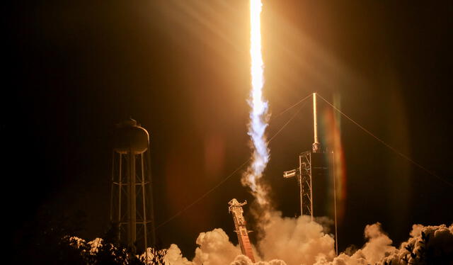 La nave utilizada para la misión Polaris Dawn es la Crew Dragon de SpaceX, una nave reutilizable diseñada para transportar tripulaciones de manera segura. Foto: AFP   