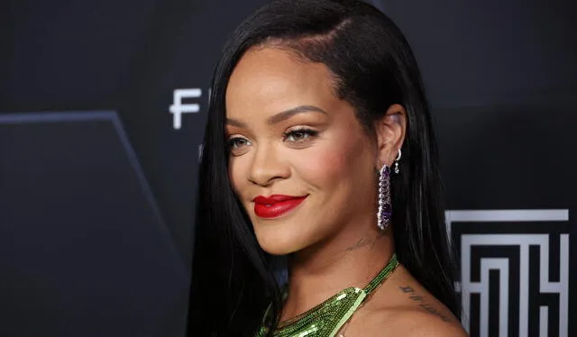  Rihanna logró posicionarse como un ícono de la moda y la belleza a nivel global. Foto: AFP<br>    