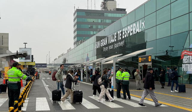 postular al aeropuerto Jorge Chávez