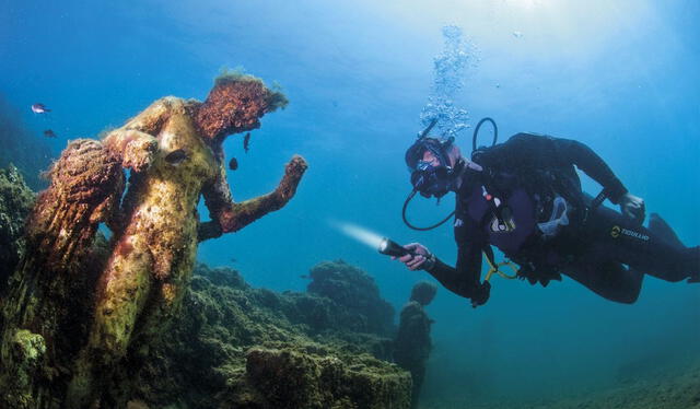En la actualidad se siguen realizando estudios sobre la infraestructura de la ciudad sumergida. Foto: History Channel En la actualidad se siguen realizando estudios sobre la infraestructura de la ciudad sumergida. Foto: History Channel