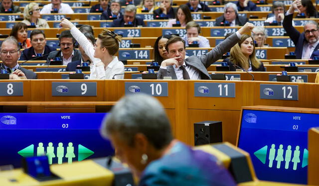 El Parlamento Europeo aprobó en abril de 2024 el pacto tras un tenso debate de años. Foto: EFE (O. Hoslet)   