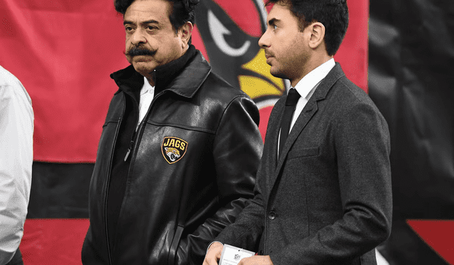  Shahid Khan compró los Jacksonville Jaguars en el 2011, siendo el primer extranjero en tener acciones de un club de la NFL. Foto: The Independent   