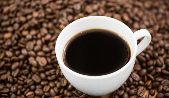  El café es valorado por sus múltiples beneficios en la estimulación mental. Foto: Freepik   