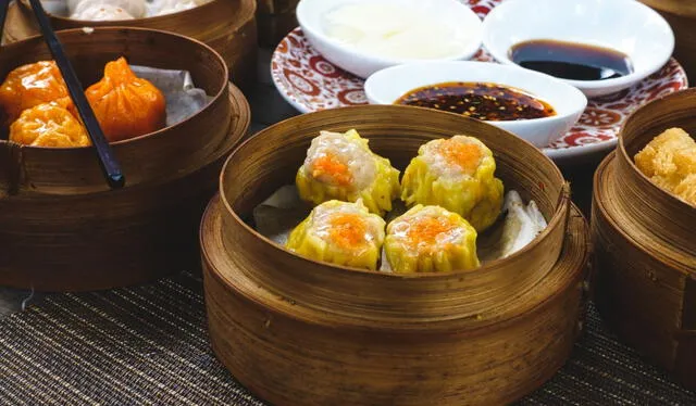 El Dim sum se acompaña con té. Foto: iStock   