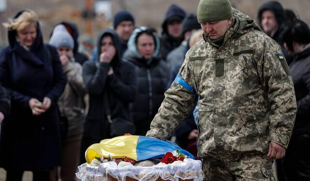 Fallecidos de la guerra entre Rusia y Ucrania. Foto: BBC 