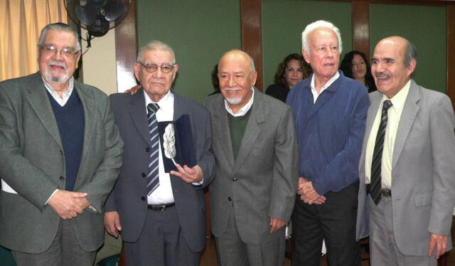 Con Luis Podestá, Domingo Tamariz, Humberto "Chivo" Castillo y Justo Linares. Generación de los 50.   