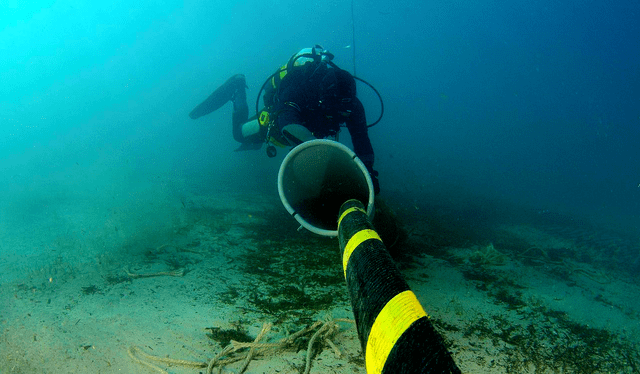  El cable submarino 2Africa beneficiará directamente a más de tres mil millones de personas. Foto: EFE   