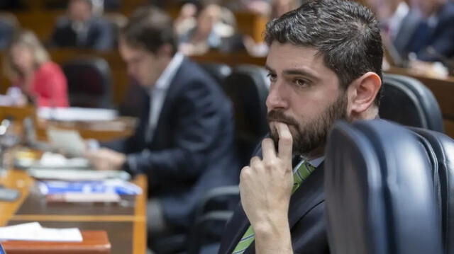 Alejandro Nolasco sostuvo que la colonización española debe ser vista de manera positiva, destacando que España puede sentirse "orgullosa" de su contribución al avance del humanismo cristiano. Foto: Heraldo de Aragón   