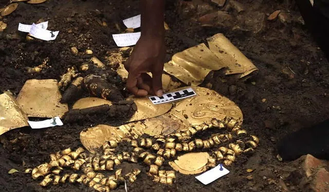  Los arqueólogos encontraron joyas de oro, ajuares funerarios y objetos rituales como pulseras, pendientes y cinturones. Foto: MiCultura Panamá   