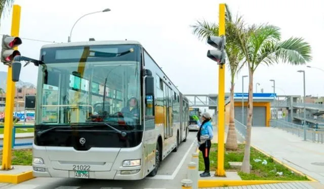 Metropolitano estará disponible en ciertos horarios durante el feriado 8 de octubre