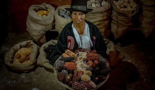  Almacén de maíz indígena. Foto: Chirapaq   