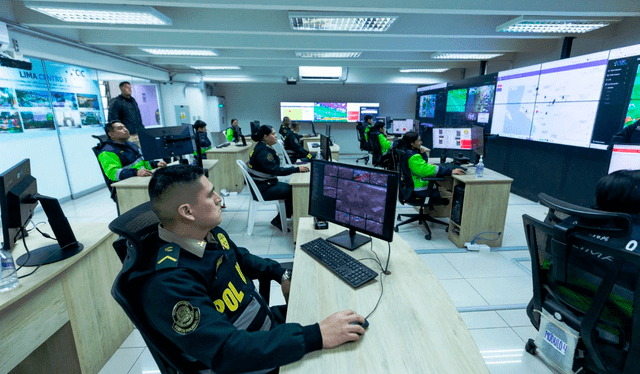 El Poder Judicial deberá identificar a los policías que se encarga de la grabaciones durante una interceptación telefónica El Poder Judicial deberá identificar a los policías que se encarga de la grabaciones durante una interceptación telefónica