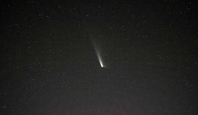 Esta fotografía del cometa C/2023-A3 Tsuchinshan-ATLAS fue tomada el 22 de septiembre de 2024 desde la Estación Espacial Internacional. Foto: NASA/Matthew Dominick   