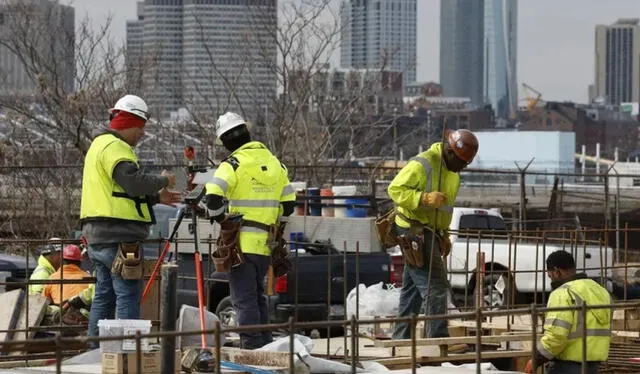 Construcción civil es uno de los sectores con presencia latina. Foto: Jobsinusa   