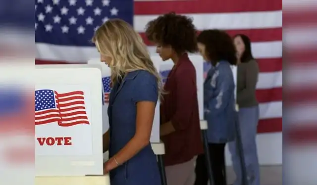 Los ciudadanos de New Jersey deben ser mayores de 18 años y cumplir requisitos de elegibilidad para votar el 5 de noviembre. Verifica tu estado de registro en el portal del Departamento de Estado. Foto: Clarín Los ciudadanos de New Jersey deben ser mayores de 18 años y cumplir requisitos de elegibilidad para votar el 5 de noviembre. Verifica tu estado de registro en el portal del Departamento de Estado. Foto: Clarín