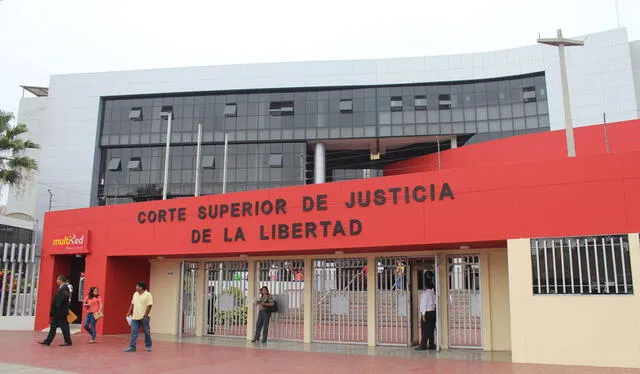 Los jueces de la Corte Superior de Justicia de La Libertad se reunieron en Sala Plena Ampliada   