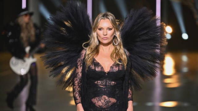  Kate Moss en el Victoria’s Secret Fashion Show 2024. Foto: AFP    