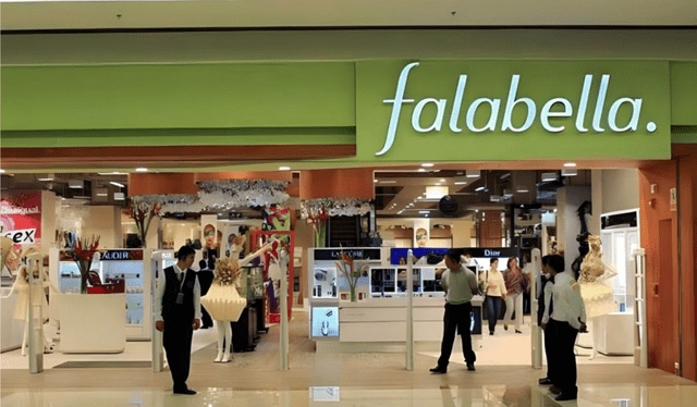  Falabella es uno de los centros comerciales más populares del país. Foto: Andina