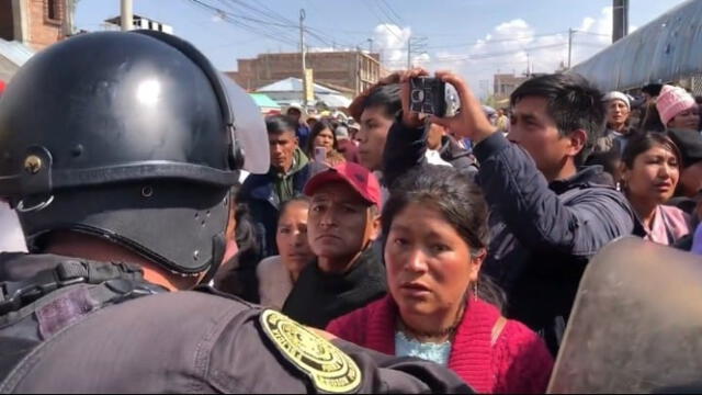  Familiares denunciaron que no los dejaron ingresar a ver los cuerpos. Foto: difusión   