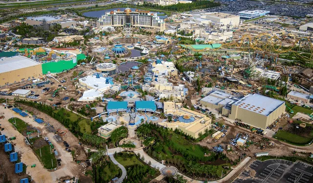  El Universal Epic Universe permitirá que sus visitantes vivan experiencias surrealistas con reconocidos personajes animados. Foto: Disney Tourist Blog   