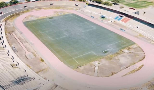  El estadio se encuentra en grave deterioro, debido a la falta de mantenimiento y abandono.    