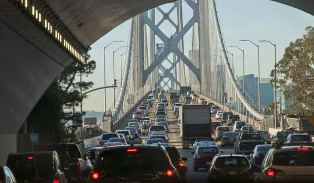  &nbsp;California ocupa el primer lugar como el estado más desafiante para conducir en los EE. UU. Foto: WFLA   