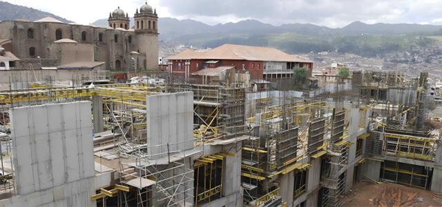  La construcción del Hospital Antonio Lorena en Cusco comenzó en 2012. Foto: Andina   