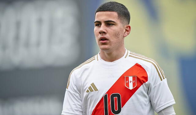  Según Juan Carlos Oblitas, Felipe Chávez, jugador del Bayern Múnich, está considerado en la selección peruana. Foto: FPF  