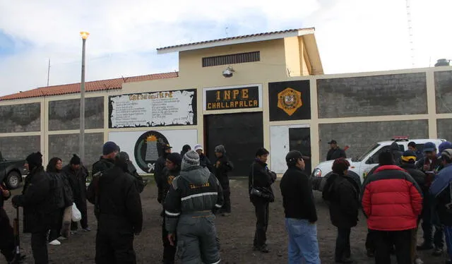 Pobladores de Tacna advierten paro para el 30 de octubre si no acatan su pedido. Foto: Liz Ferrer.   