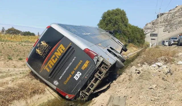  Policía investiga accidente. Foto: Wilder Pari/ La República    