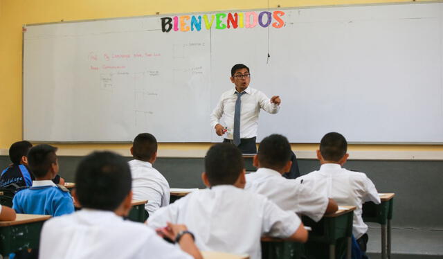 Algunos colegios continúan en clases presenciales. Foto: La República   