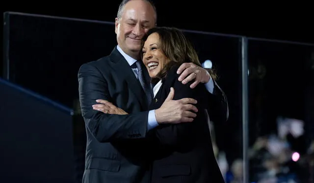 Douglas Emhoff podría convertirse en el primer "caballero" judío de la nación si Kamala Harris logra vencer a Donald Trump en las elecciones en Estados Unidos 2024. Foto: AFP   