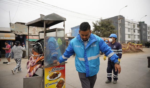 Comerciantes reclaman ante desalojo en mercados de Surco