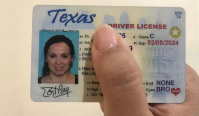  Para obtener la Real ID en Texas, los inmigrantes con TPS deben acudir al DMV y presentar su documentación migratoria y comprobantes de residencia. Foto: 2001   