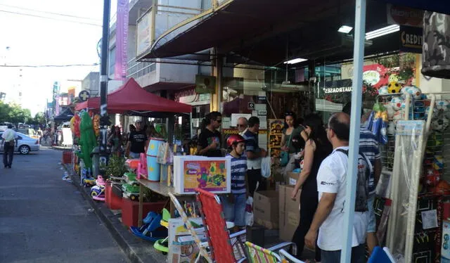 Comerciantes en Florida. Foto: El País.   