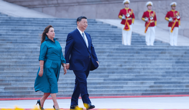  Presidente Xi Jinping afirma que China y Perú deben utilizar la sabiduría de sus civilizaciones para hacer nuevas contribuciones a la “causa de la paz y el desarrollo de la humanidad"    