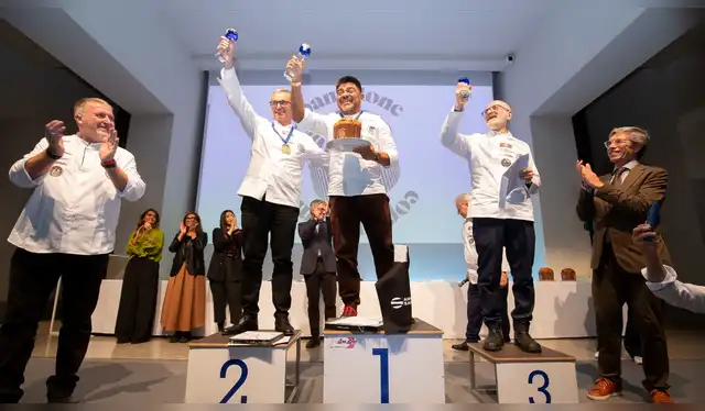 El mexicano Tonatiuh Cortés ganó la Copa Mundial del Panetone 2024. Foto: EFE.<br><br> El mexicano Tonatiuh Cortés ganó la Copa Mundial del Panetone 2024. Foto: EFE.<br><br>