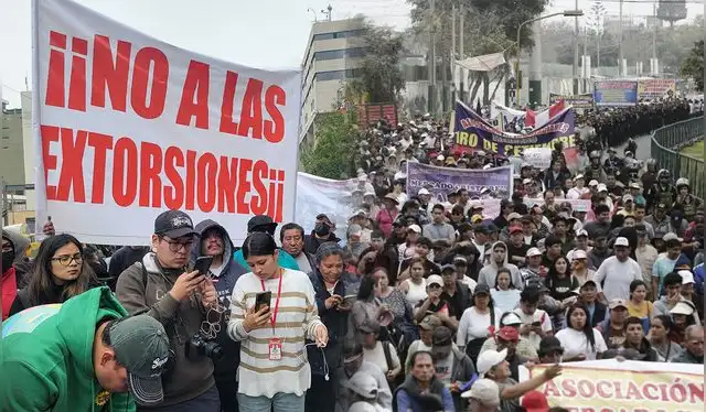 Paro nacional durante los días 13, 14 y 15, durante APEC