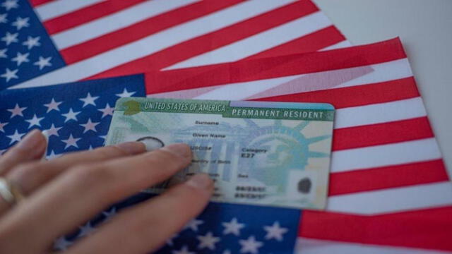 USCIS estima un tiempo de procesamiento de 14.5 meses para las solicitudes de residencia de hermanos, siendo esta categoría una de las prioridades dentro del sistema migratorio americano. Foto: Mundo Deportivo   