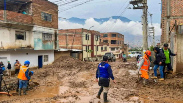 Las autoridades locales realizaron los trabajos de limpieza en la zona, pero solicitan estado de emergencia para atender la situación. Foto: Difusión   