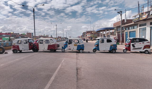 Paro de mototaxistas en Cusco