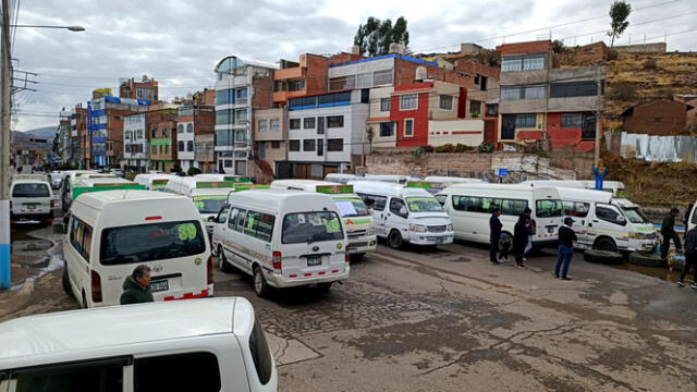 Vehículos no ofrecen el servicio de transporte por paro nacional