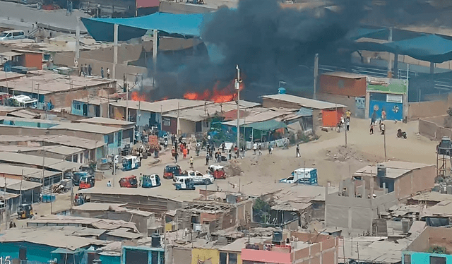 Autoridades locales trabajan en conjunto para atender la emergencia en la zona. Foto: municipalidad de Ventanilla.   