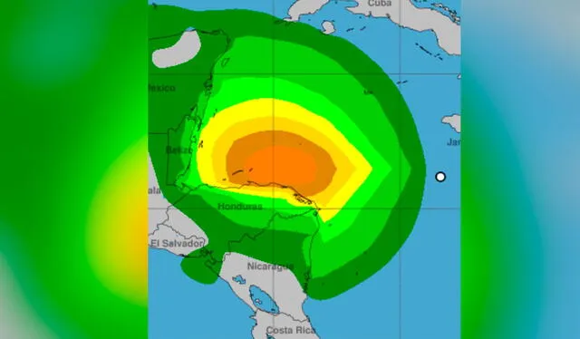  El fenómeno tiene un 90 por ciento de probabilidad de desarrollarse en las próximas 48 horas para convertirse en una tormenta tropical. Foto: composición LR/ X /@_iclima   