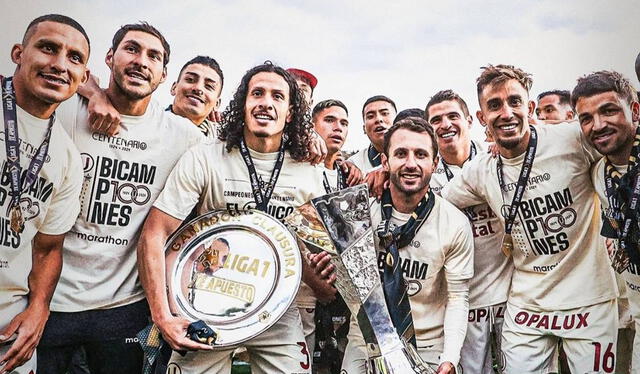  Universitario se proclamó bicampeón del futbol peruano en el año de su centenario. Foto: Universitario    