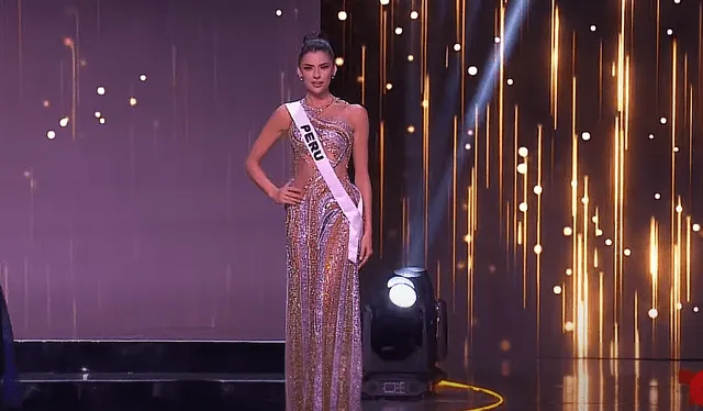  Tatiana Calmell en traje de gala. Foto: Telemundo 