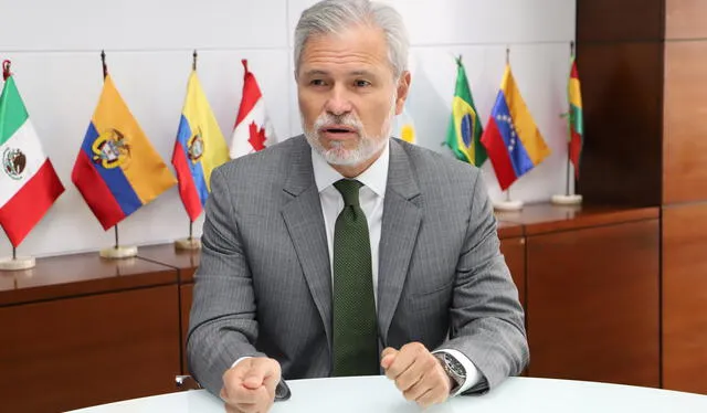  Julio Pérez Alvan, presidente de la Asociación de Exportadores (ADEX).   